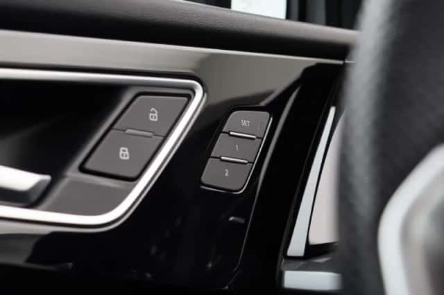 Audi Q4 e-tron (2024) thumbnail 31