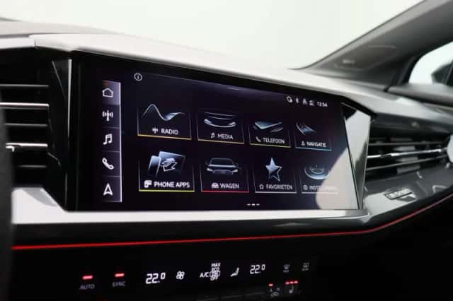 Audi Q4 e-tron (2024) thumbnail 36