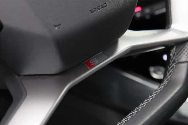 Audi Q4 e-tron (2024) thumbnail 41