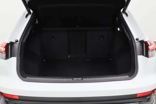 Audi Q4 e-tron (2024) thumbnail 57
