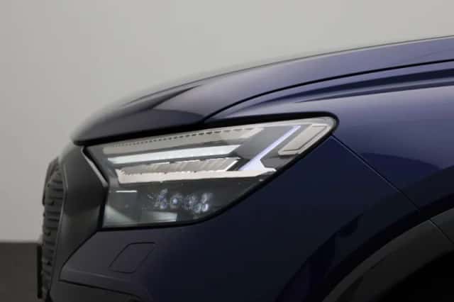 Audi Q4 e-tron (2025) thumbnail 16