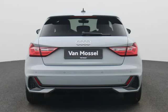 Audi A1 (2025) thumbnail 5