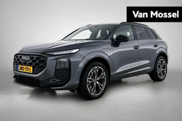 Audi Q3 (2025) thumbnail 1