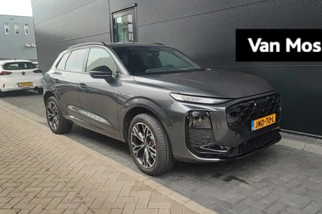 Audi Q3 (2025) thumbnail 1