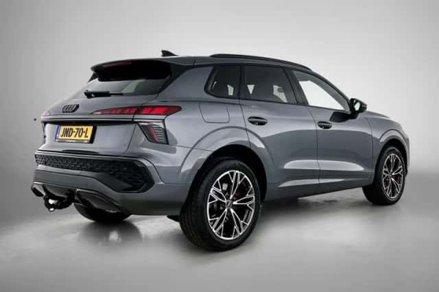 Audi Q3 (2025) thumbnail 5