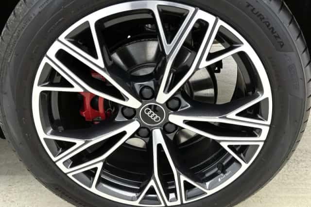 Audi Q3 (2025) thumbnail 6
