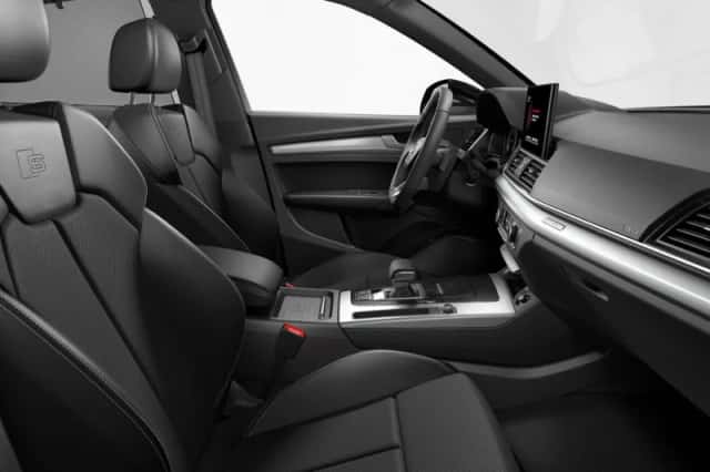 Audi Q5 (2021) thumbnail 3