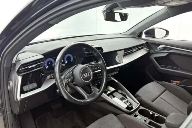 Audi A3 (2022) thumbnail 11