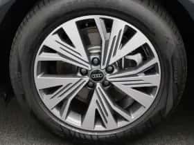 Audi Q4 e-tron thumbnail 15