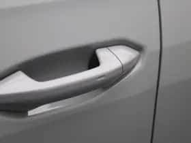 Audi Q4 e-tron thumbnail 17
