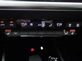 Audi Q4 e-tron thumbnail 23