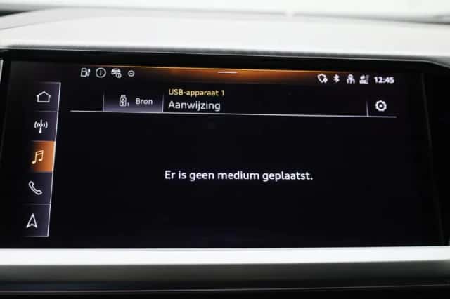 Audi Q4 e-tron (2025) thumbnail 25