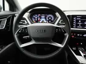 Audi Q4 e-tron thumbnail 7