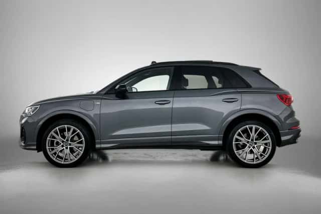 Audi Q3 (2024) thumbnail 3