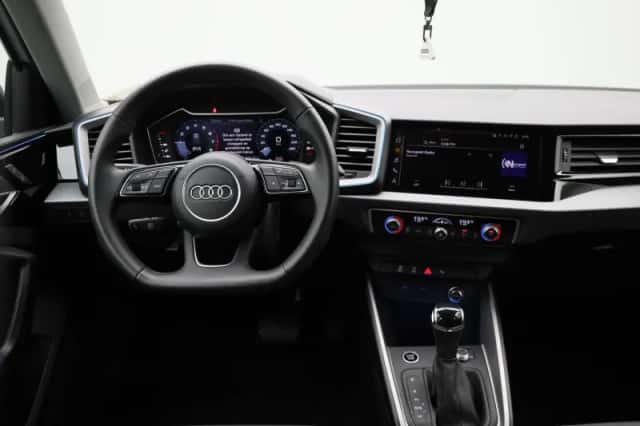 Audi A1 (2025) thumbnail 11