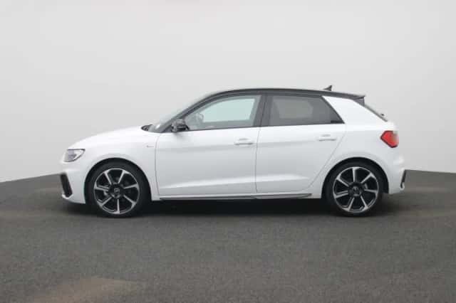 Audi A1 (2025) thumbnail 4