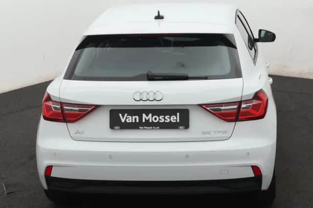 Audi A1 (2025) thumbnail 5