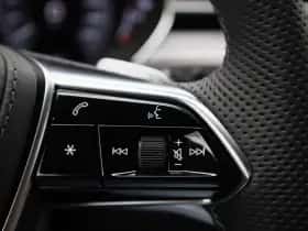 Audi A8 (2025) thumbnail 25