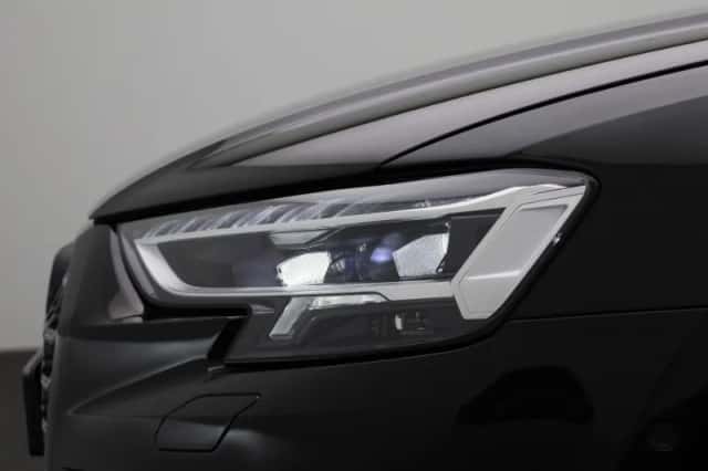 Audi A8 (2025) thumbnail 7