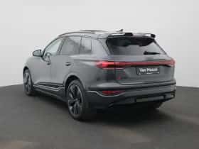 Audi Q6 e-tron thumbnail 3
