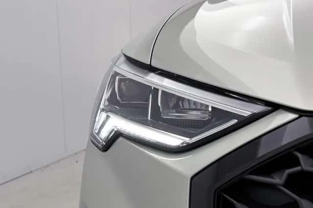 Audi Q3 (2024) thumbnail 6