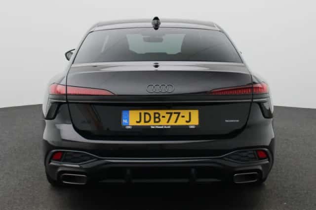 Audi A6 (2025) thumbnail 5