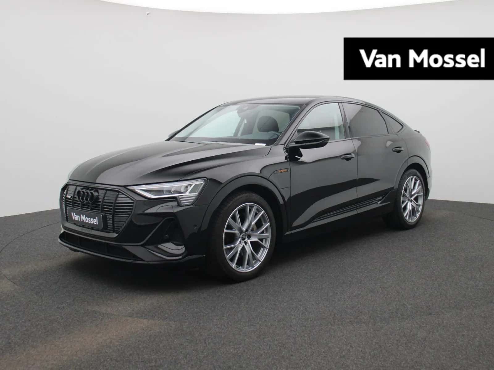 Audi e-tron (2022) — foto 1