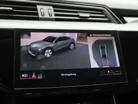 Audi e-tron thumbnail 26