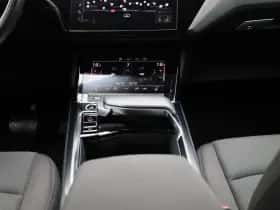 Audi e-tron thumbnail 32