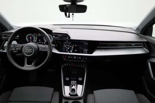 Audi A3 (2025) thumbnail 42