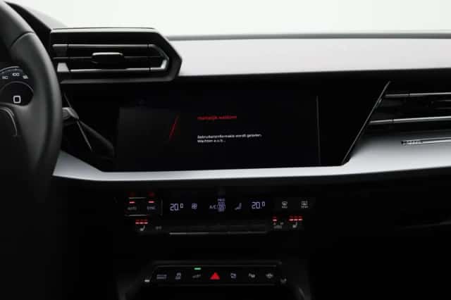 Audi A3 (2025) thumbnail 10