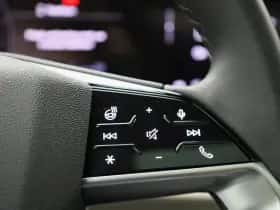Audi Q6 e-tron thumbnail 36