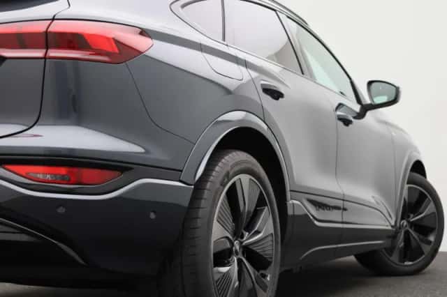 Audi Q6 e-tron (2025) thumbnail 67