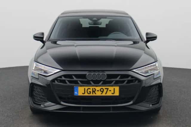 Audi A3 (2025) thumbnail 2