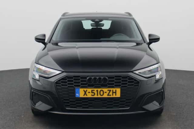 Audi A3 (2024) thumbnail 2