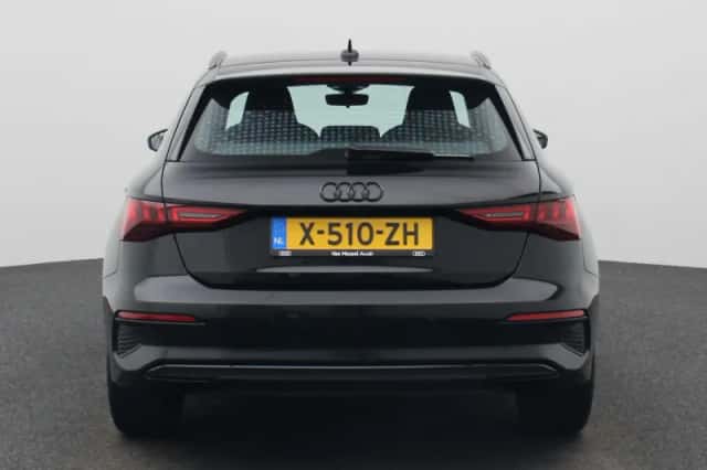 Audi A3 (2024) thumbnail 5