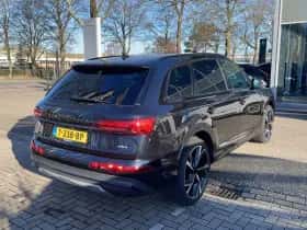 Audi Q7 thumbnail 6