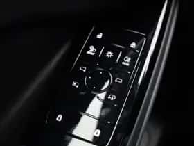 Audi Q6 e-tron (2025) thumbnail 32