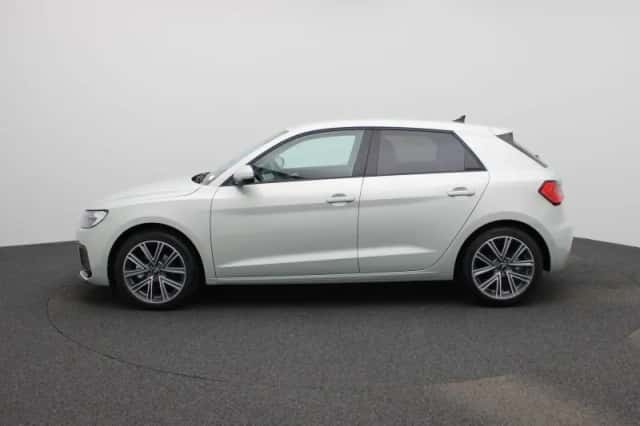 Audi A1 (2025) thumbnail 4