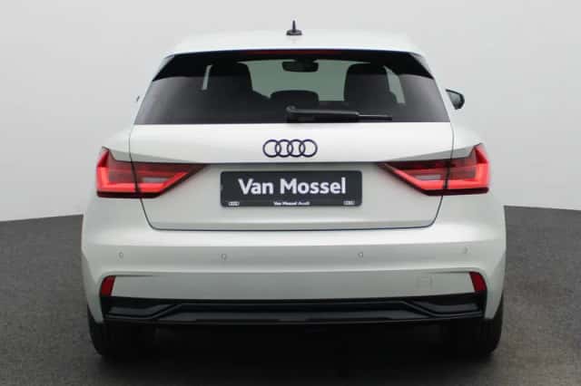 Audi A1 (2025) thumbnail 5