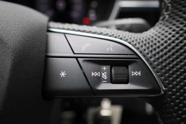 Audi Q3 (2023) thumbnail 16