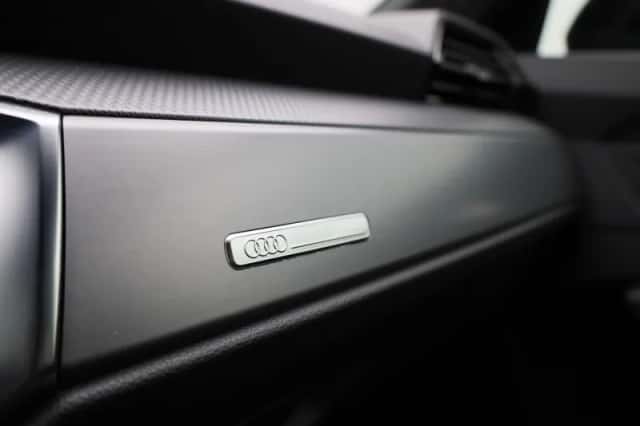 Audi Q3 (2023) thumbnail 26