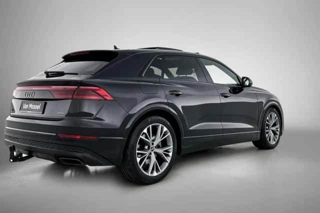 Audi Q8 (2025) thumbnail 4