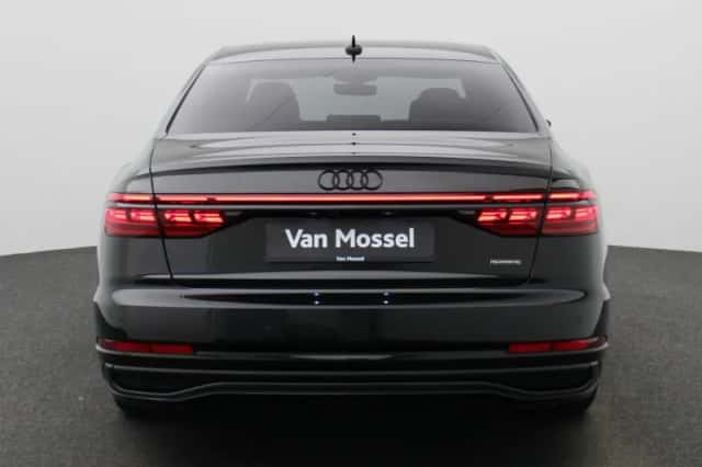 Audi A8 (2025) thumbnail 5