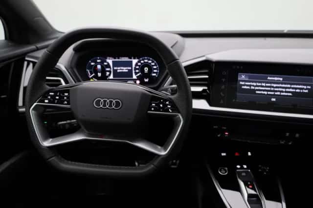 Audi Q4 (2025) thumbnail 13
