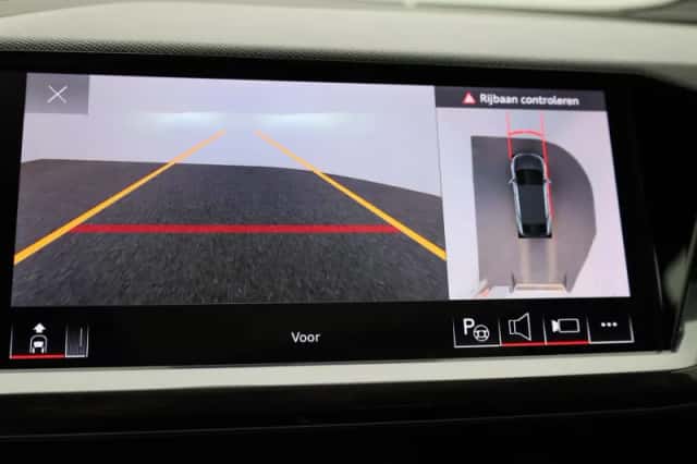 Audi Q4 (2025) thumbnail 30