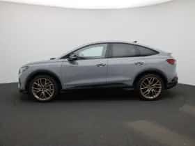 Audi Q4 thumbnail 4