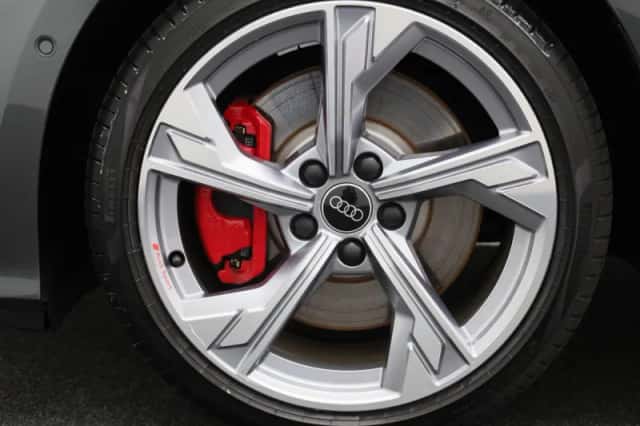 Audi A3 (2024) thumbnail 13