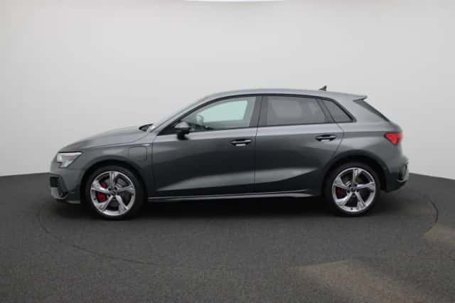 Audi A3 (2024) thumbnail 4