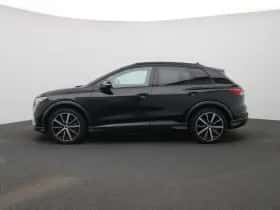 Audi Q4 e-tron thumbnail 4